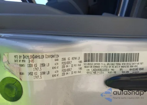 2005 Jeep Grand Cherokee Laredo/Columbia/Freedom from USA, damaged, VIN 1J4GS48K85C633514